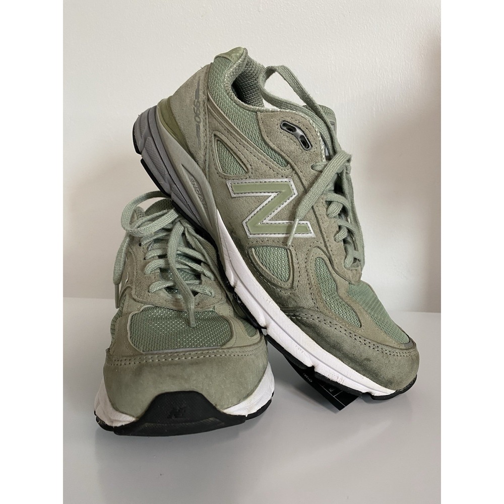 New Balance 990 Made In USA Men's Size 9.5 Mint Green Color